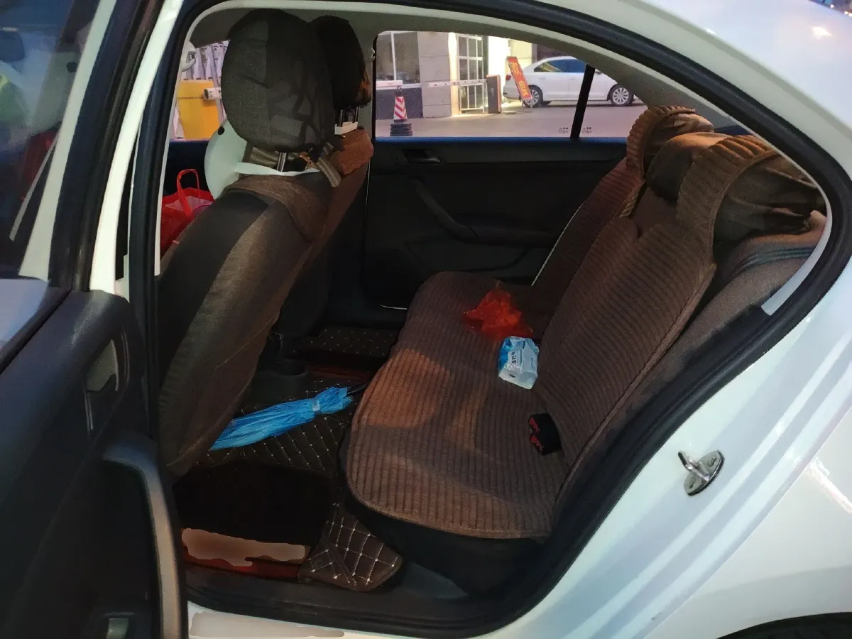 2018 Volkswagen Santana 1.5L 110HP L4 5MT,autocango,china used car exporter,china ev exporter,chinese used car exporter,chinese used ev exporter