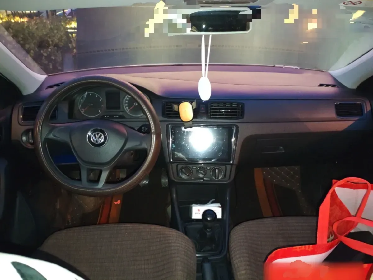 2018 Volkswagen Santana 1.5L 110HP L4 5MT,autocango,china used car exporter,china ev exporter,chinese used car exporter,chinese used ev exporter