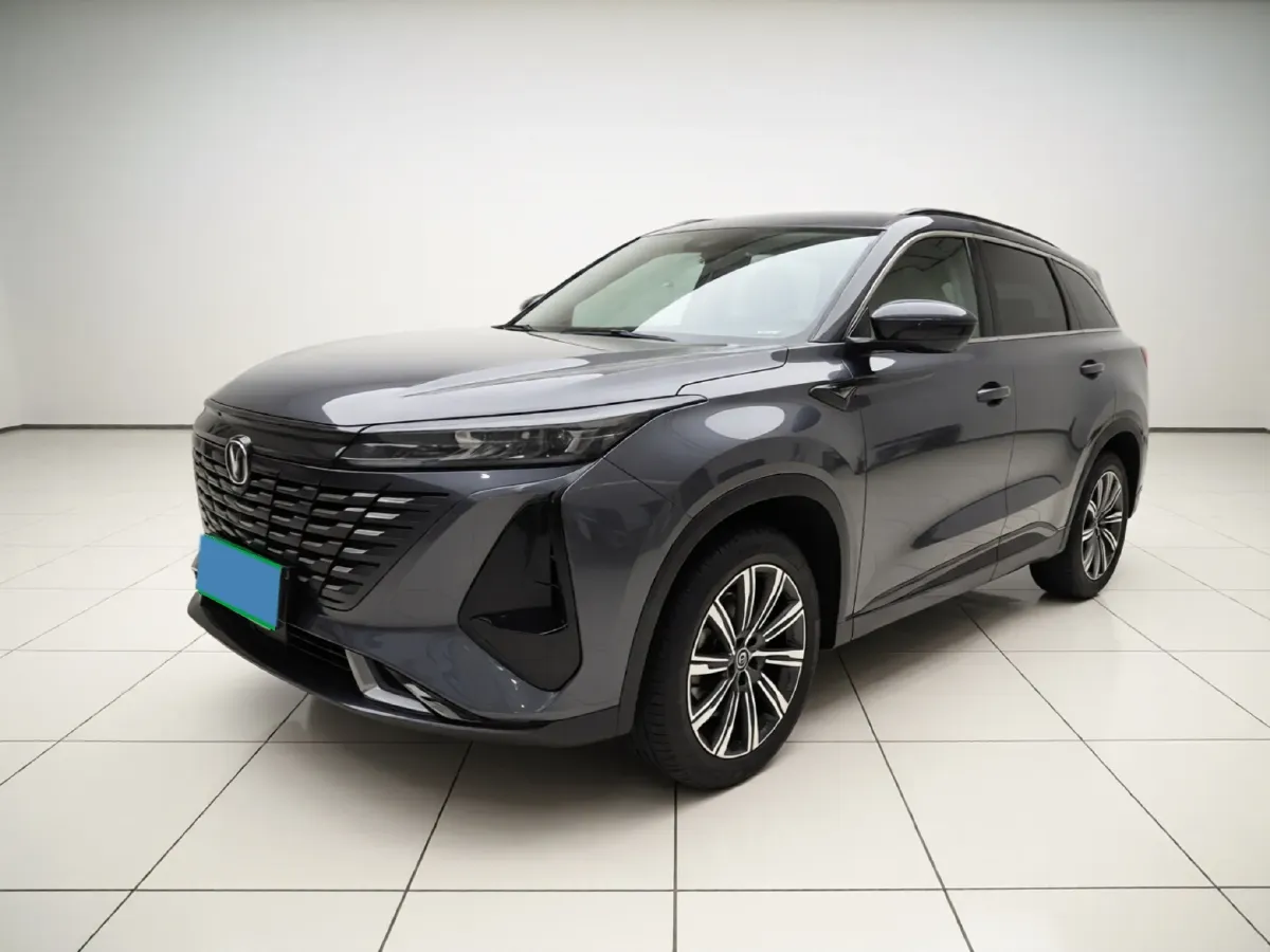 2023 ChangAn CS85 Coupe 2.0T 233HP L4 8AT,autocango,china used car exporter,china ev exporter,chinese used car exporter,chinese used ev exporter