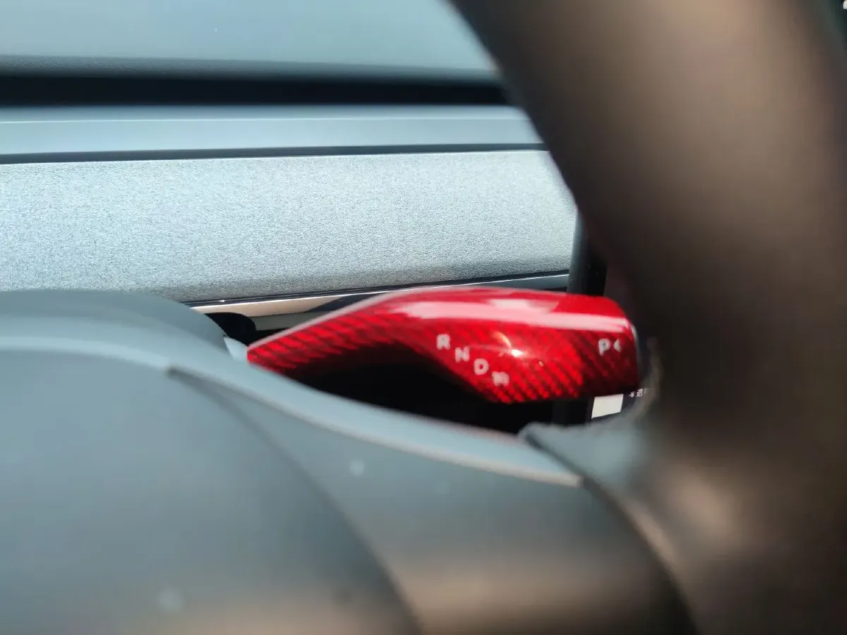 2024 Tesla Model Y BEV 78.4KWH,autocango,china used car exporter,china ev exporter,chinese used car exporter,chinese used ev exporter