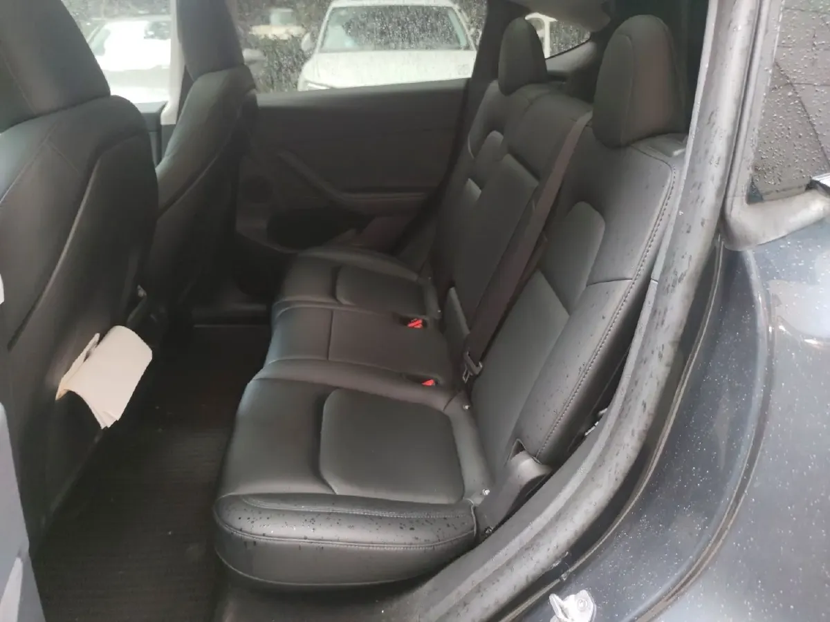 2024 Tesla Model Y BEV 78.4KWH,autocango,china used car exporter,china ev exporter,chinese used car exporter,chinese used ev exporter