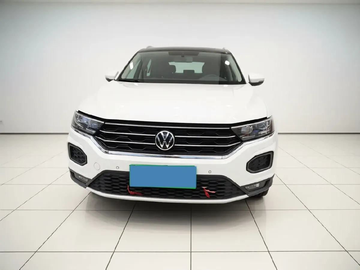 2022 Volkswagen T-Roc 1.4T 150HP L4 7DCT,autocango,china used car exporter,china ev exporter,chinese used car exporter,chinese used ev exporter