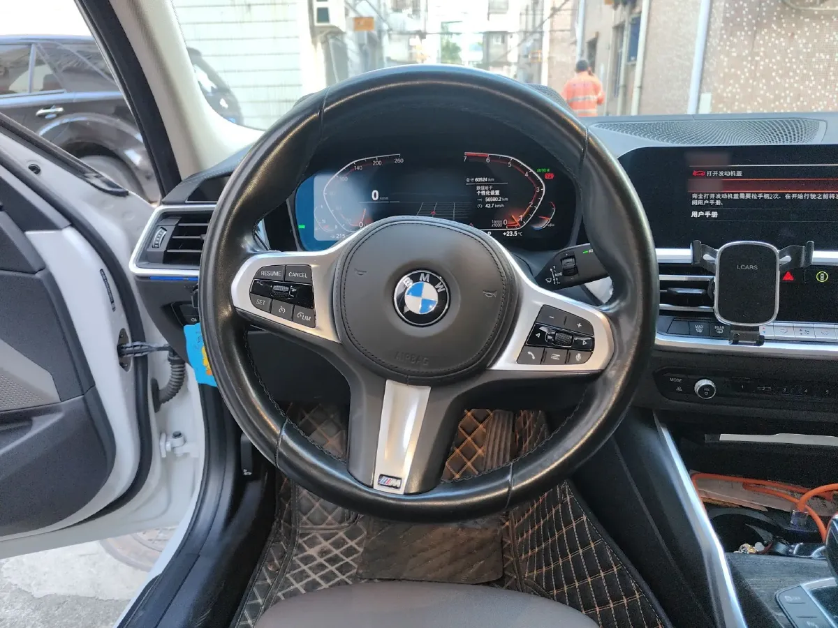 2020 BMW 3 Series 2.0T 184HP L4 8AT,autocango,china used car exporter,china ev exporter,chinese used car exporter,chinese used ev exporter