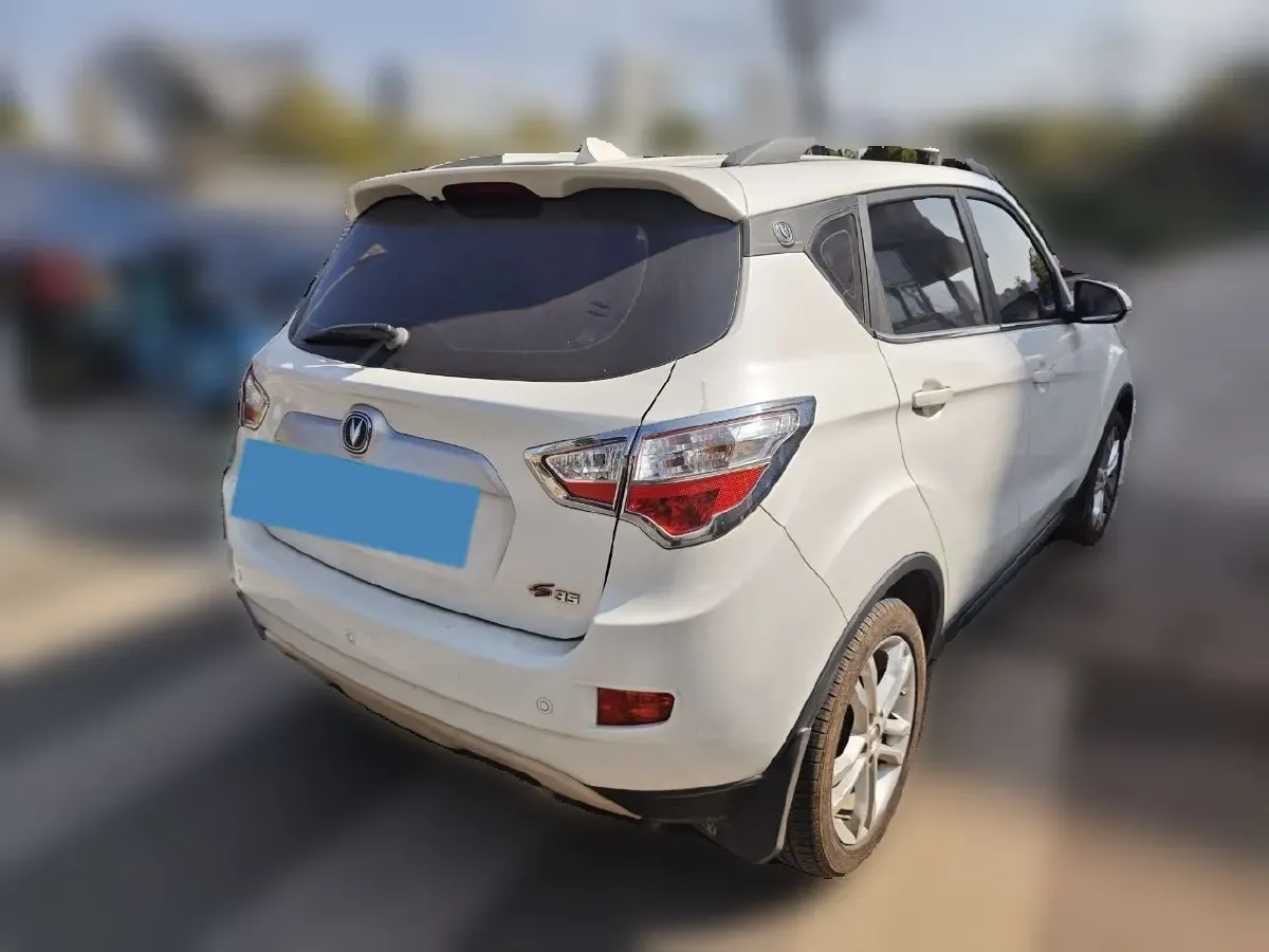 2015 ChangAn CS35 1.6L 125HP L4 5MT,autocango,china used car exporter,china ev exporter,chinese used car exporter,chinese used ev exporter