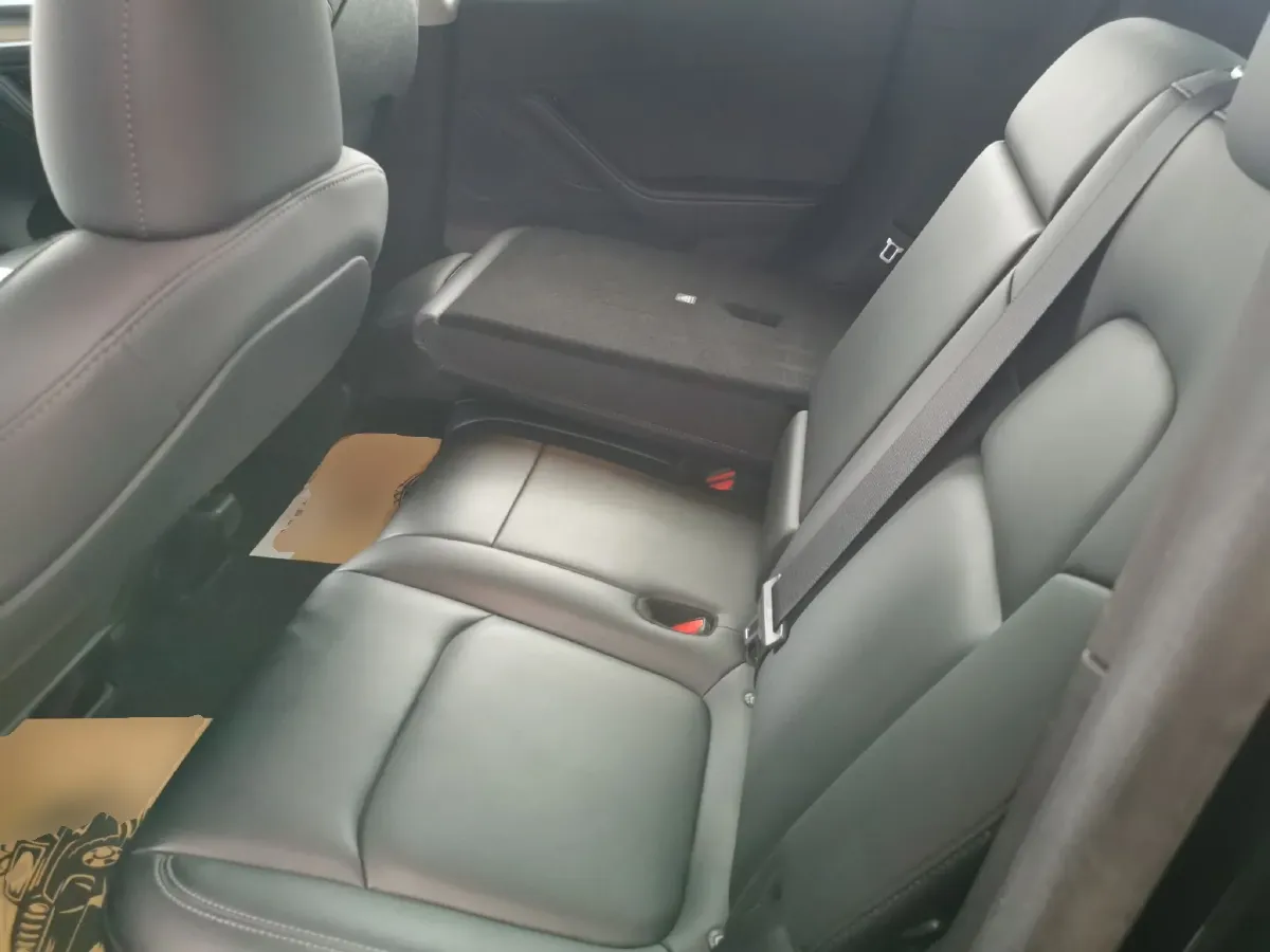 2022 Tesla Model Y BEV 60KWH,autocango,china used car exporter,china ev exporter,chinese used car exporter,chinese used ev exporter