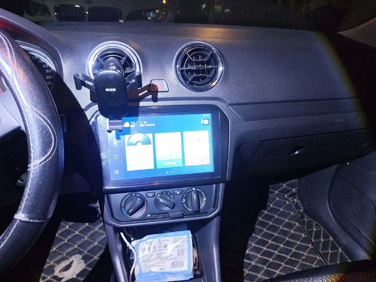 2017 Volkswagen Jetta 1.5L 110HP L4 5MT,autocango,china used car exporter,china ev exporter,chinese used car exporter,chinese used ev exporter