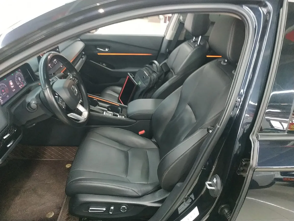 2023 Honda Accord 1.5T 192HP L4 CVT,autocango,china used car exporter,china ev exporter,chinese used car exporter,chinese used ev exporter