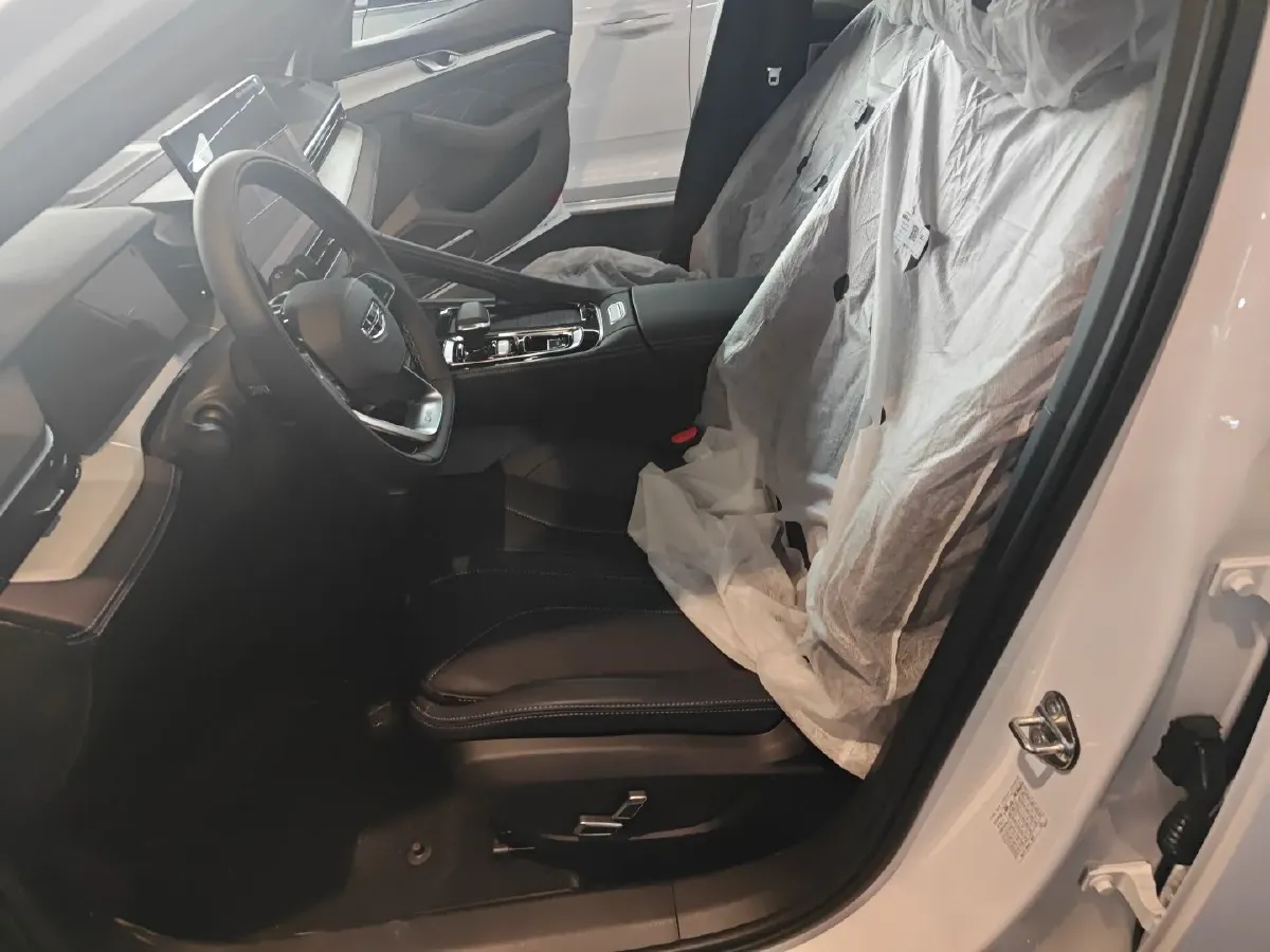 2026 Geely Preface 1.5T 181HP L4 7DCT,autocango,china used car exporter,china ev exporter,chinese used car exporter,chinese used ev exporter