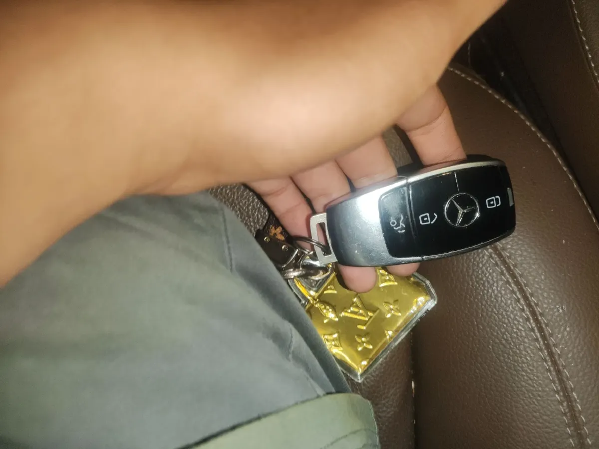 2020 Mercedes-Benz E Class 2.0T 258HP L4 9AT,autocango,china used car exporter,china ev exporter,chinese used car exporter,chinese used ev exporter