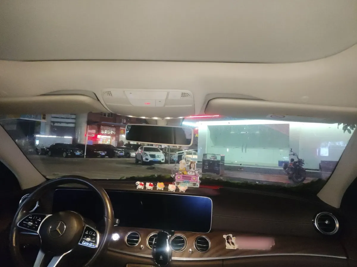 2020 Mercedes-Benz E Class 2.0T 258HP L4 9AT,autocango,china used car exporter,china ev exporter,chinese used car exporter,chinese used ev exporter