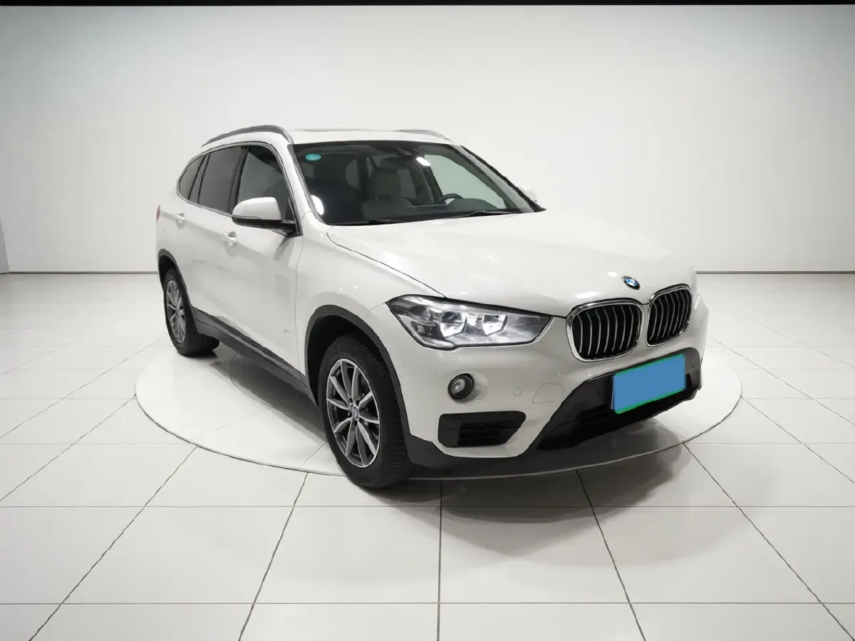 2019 BMW X1 1.5T 136HP L3 6AT,autocango,china used car exporter,china ev exporter,chinese used car exporter,chinese used ev exporter