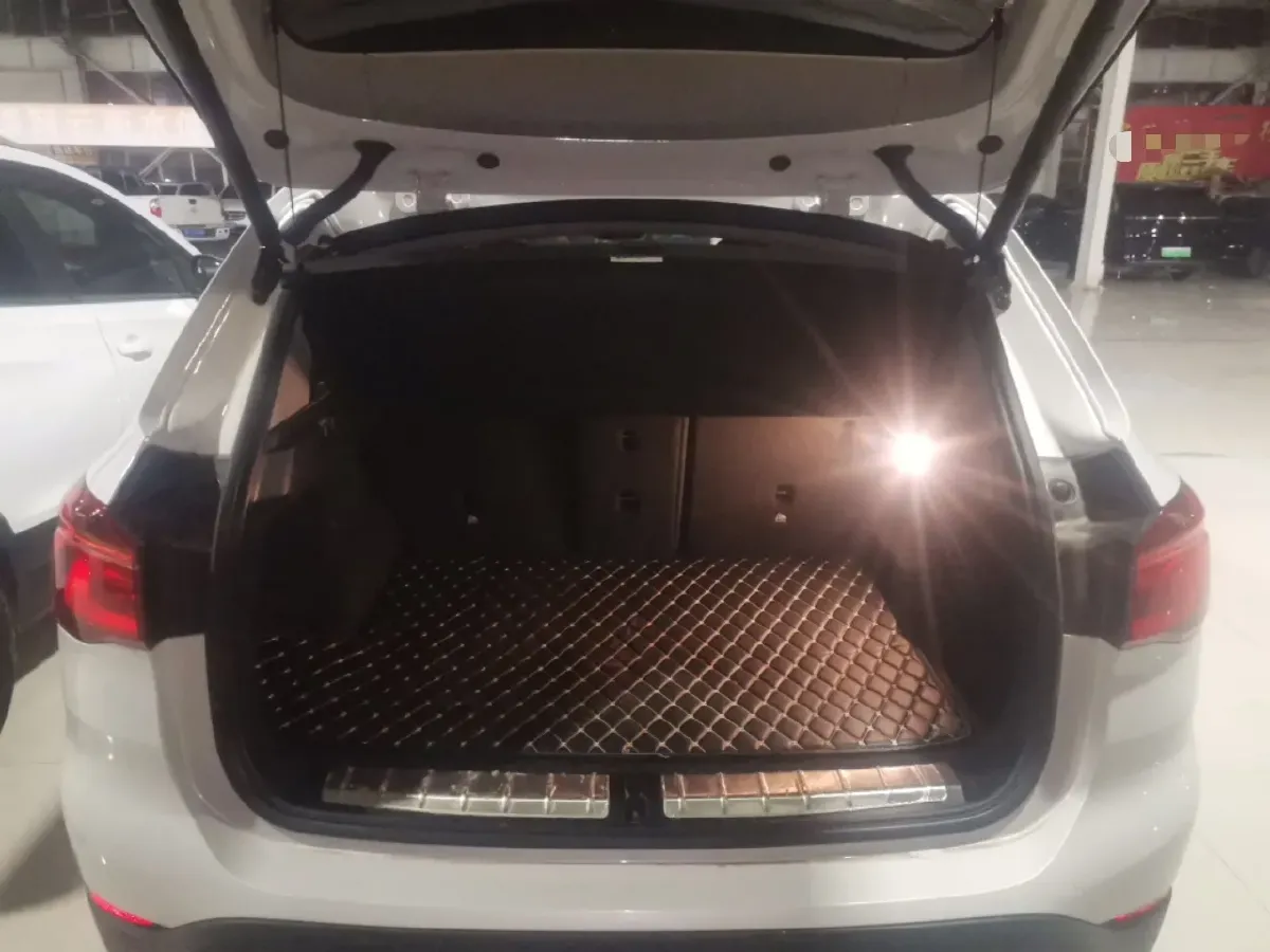 2019 BMW X1 1.5T 136HP L3 6AT,autocango,china used car exporter,china ev exporter,chinese used car exporter,chinese used ev exporter