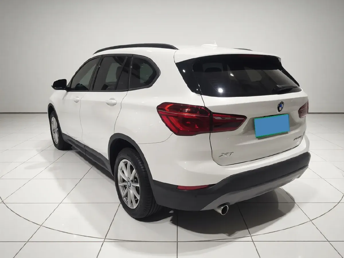 2019 BMW X1 1.5T 136HP L3 6AT,autocango,china used car exporter,china ev exporter,chinese used car exporter,chinese used ev exporter
