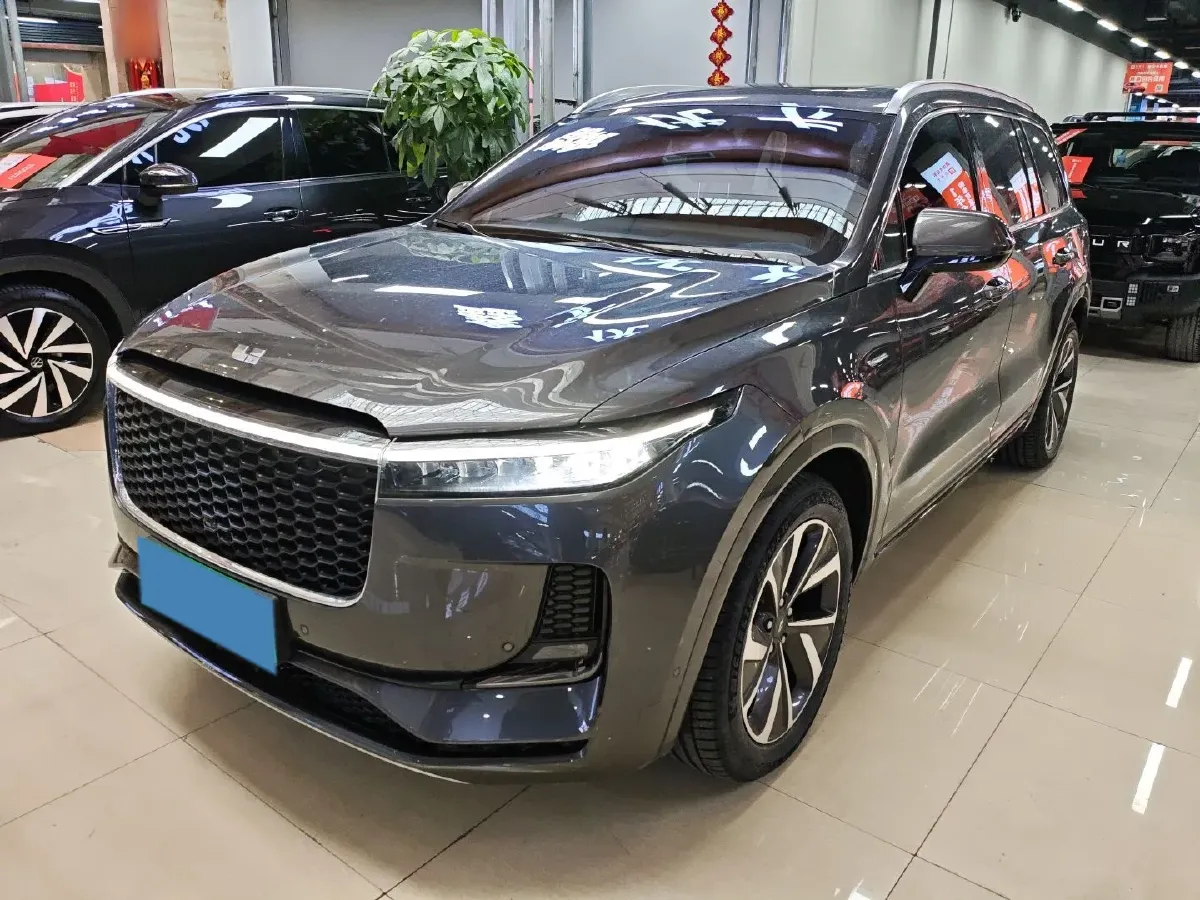 2021 Li ONE Range Extended 131HP REEV 40.5KWH,autocango,china used car exporter,china ev exporter,chinese used car exporter,chinese used ev exporter