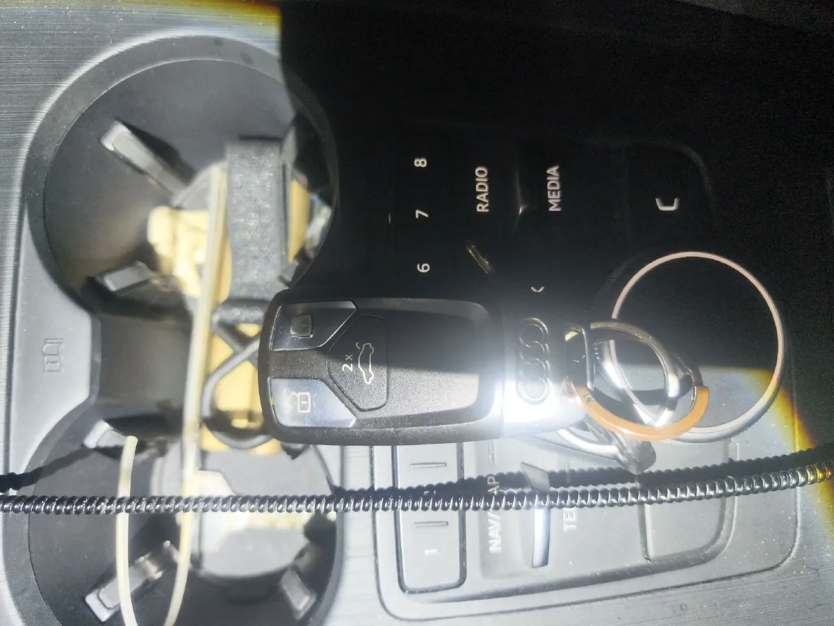 2019 Audi A4L 2.0T 190HP L4 7DCT,autocango,china used car exporter,china ev exporter,chinese used car exporter,chinese used ev exporter