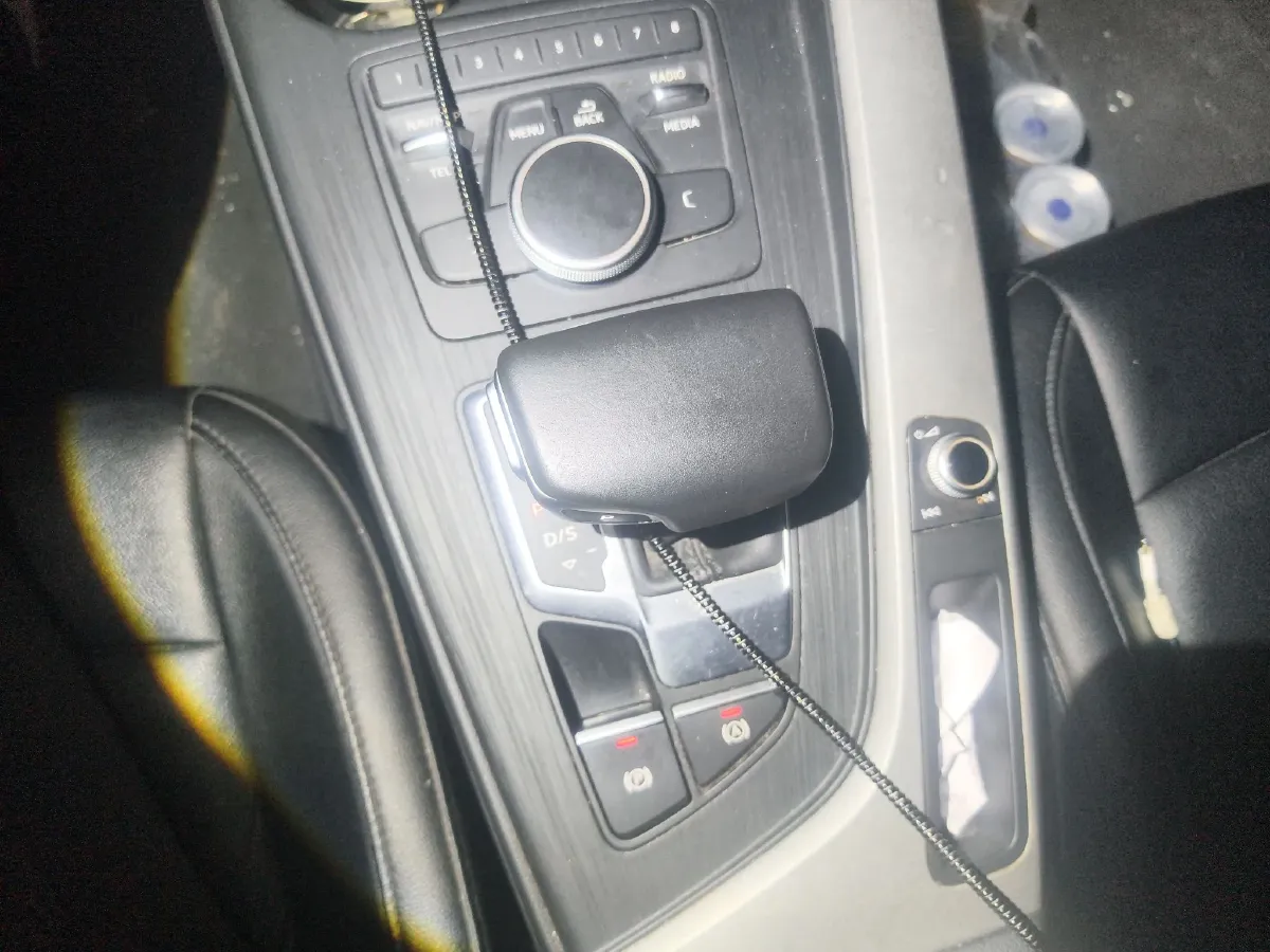 2019 Audi A4L 2.0T 190HP L4 7DCT,autocango,china used car exporter,china ev exporter,chinese used car exporter,chinese used ev exporter