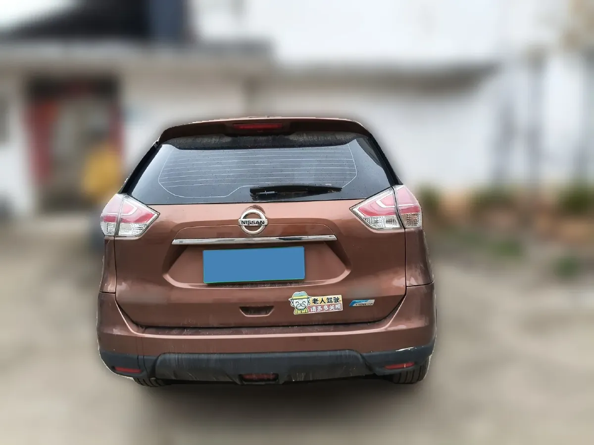 2014 Nissan X-Trail 2.0L 150HP L4 CVT,autocango,china used car exporter,china ev exporter,chinese used car exporter,chinese used ev exporter