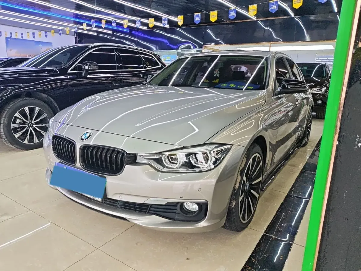 2018 BMW 3 Series 2.0T 184HP L4 8AT,autocango,china used car exporter,china ev exporter,chinese used car exporter,chinese used ev exporter
