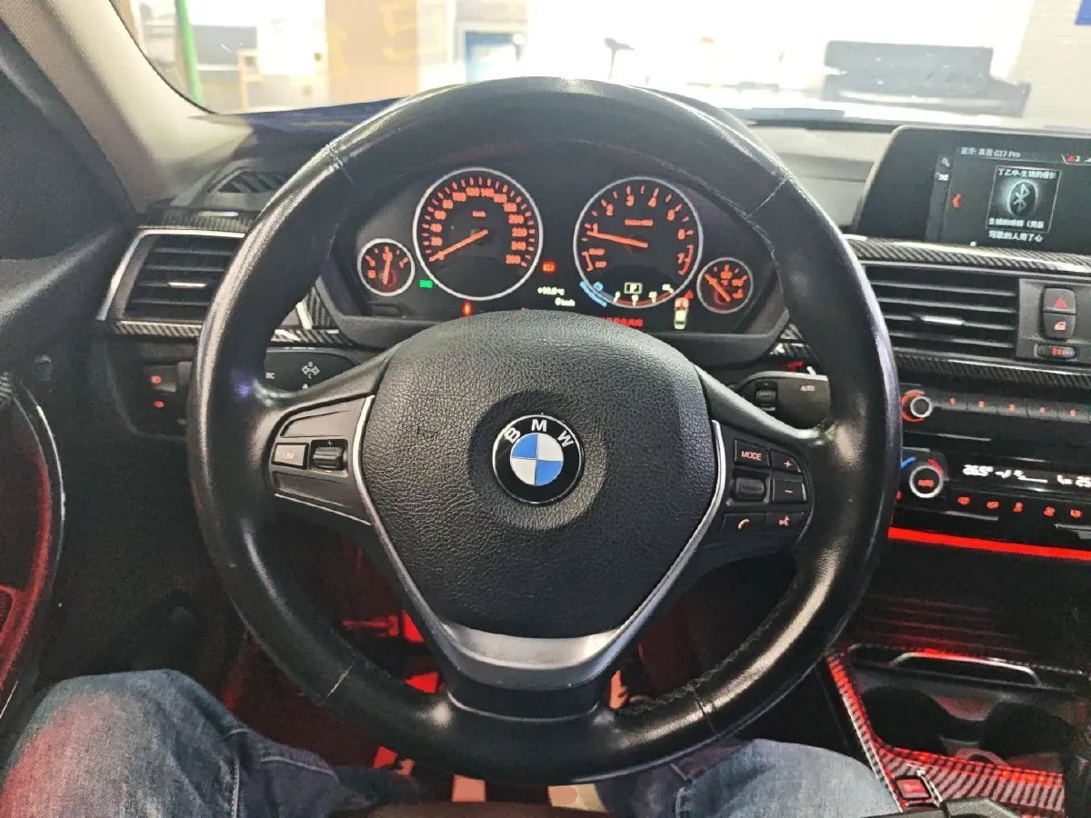 2018 BMW 3 Series 2.0T 184HP L4 8AT,autocango,china used car exporter,china ev exporter,chinese used car exporter,chinese used ev exporter