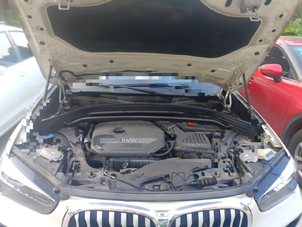 2022 BMW X1 1.5T 140HP L3 7DCT,autocango,china used car exporter,china ev exporter,chinese used car exporter,chinese used ev exporter