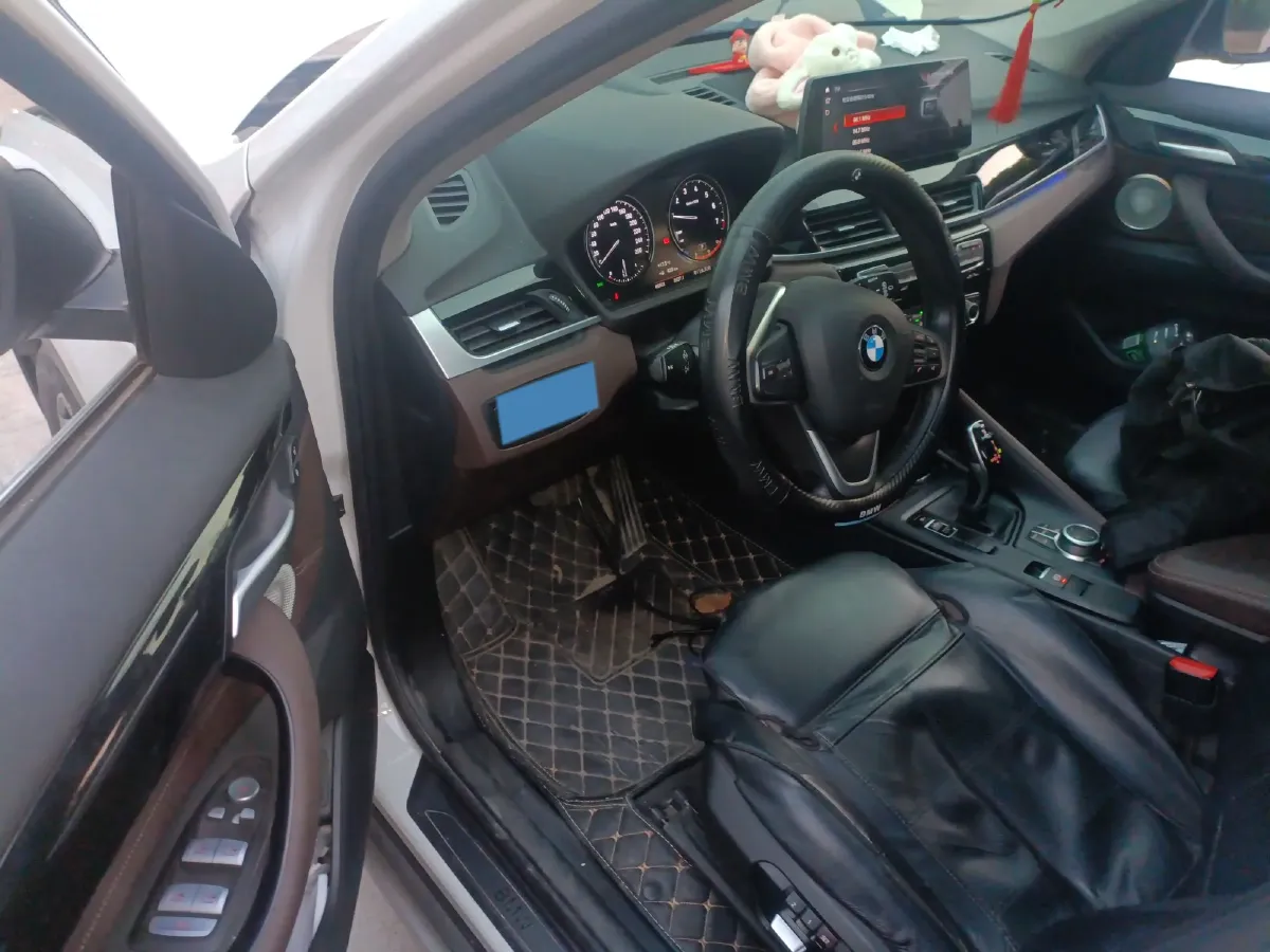 2022 BMW X1 1.5T 140HP L3 7DCT,autocango,china used car exporter,china ev exporter,chinese used car exporter,chinese used ev exporter