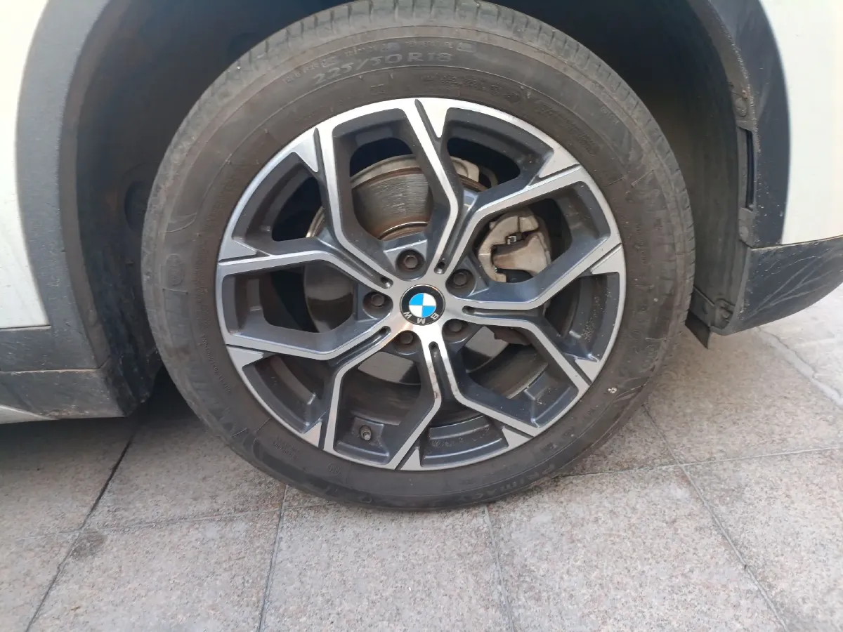 2022 BMW X1 1.5T 140HP L3 7DCT,autocango,china used car exporter,china ev exporter,chinese used car exporter,chinese used ev exporter