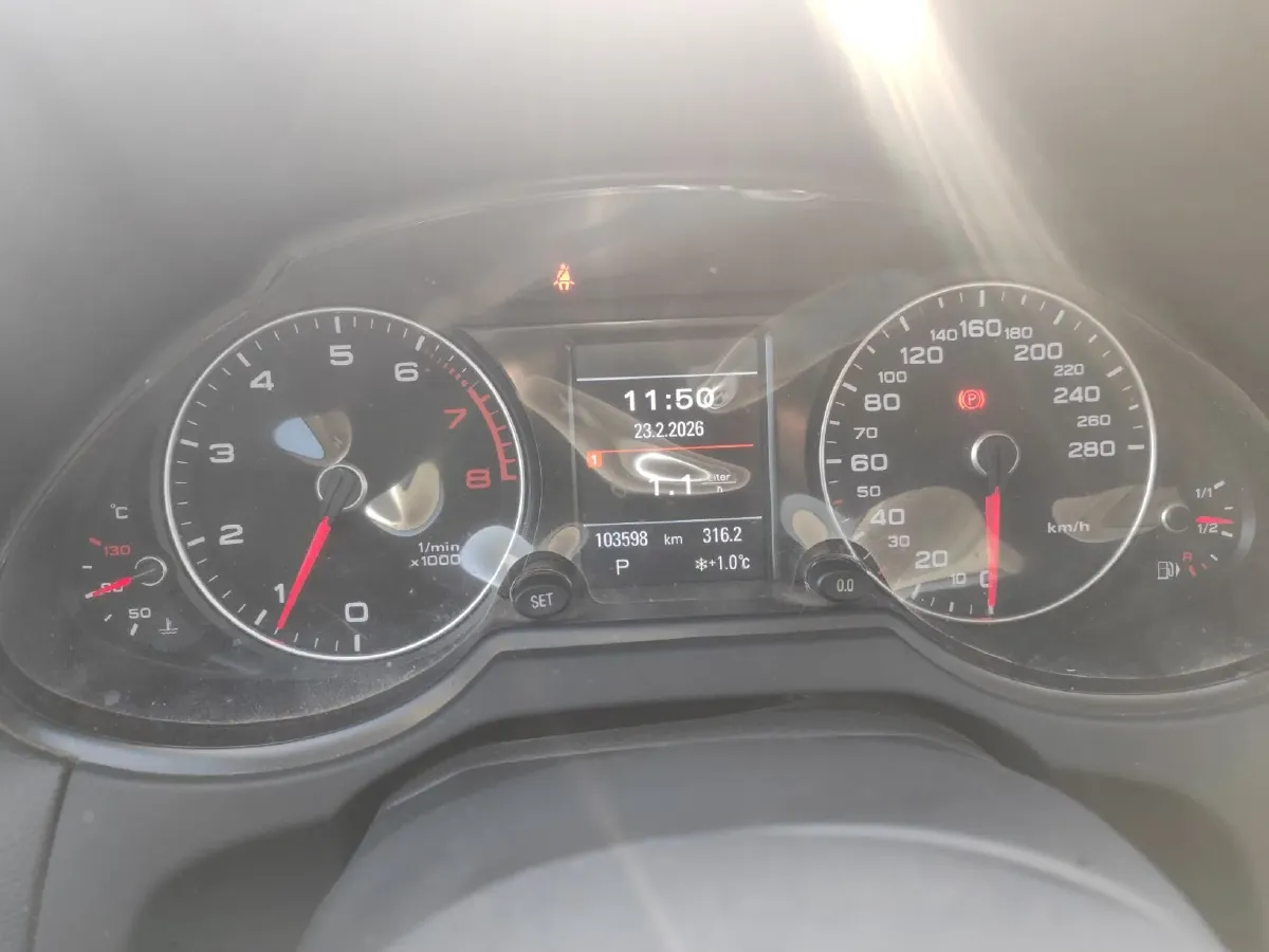 2017 Audi Q5 2.0T 230HP L4 8AT,autocango,china used car exporter,china ev exporter,chinese used car exporter,chinese used ev exporter