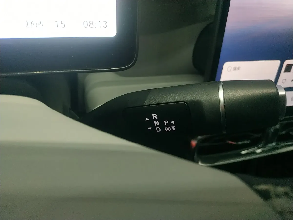 2025 Leapmotor B10 BEV 56.2KWH,autocango,china used car exporter,china ev exporter,chinese used car exporter,chinese used ev exporter