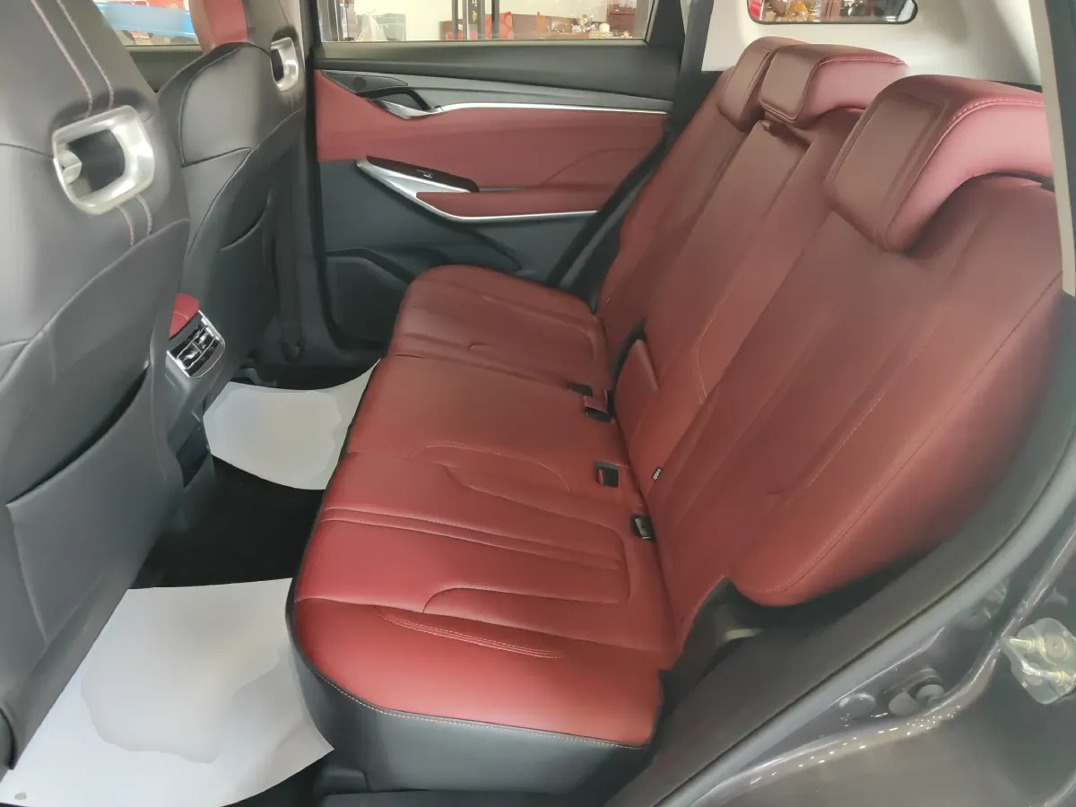 2020 ChangAn CS75 Plus 2.0T 233HP L4 8AT,autocango,china used car exporter,china ev exporter,chinese used car exporter,chinese used ev exporter