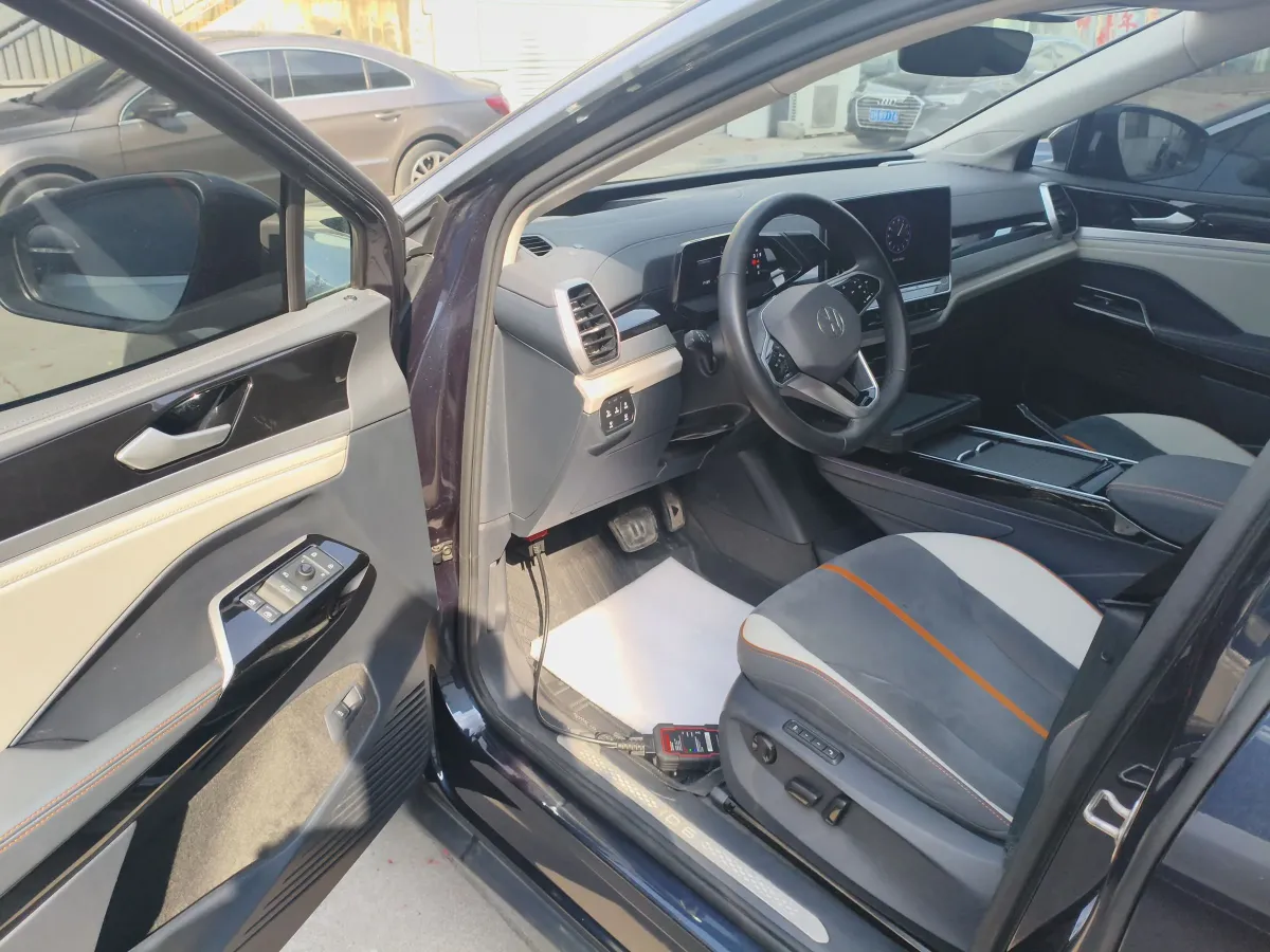 2022 Volkswagen ID.6 Crozz BEV 84.8KWH,autocango,china used car exporter,china ev exporter,chinese used car exporter,chinese used ev exporter