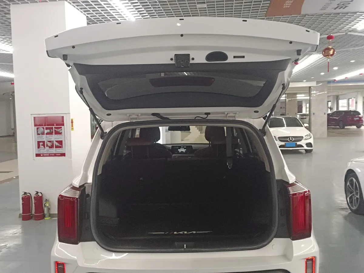 2021 Kia Sportage R 2.0L 161HP L4 6AT,autocango,china used car exporter,china ev exporter,chinese used car exporter,chinese used ev exporter