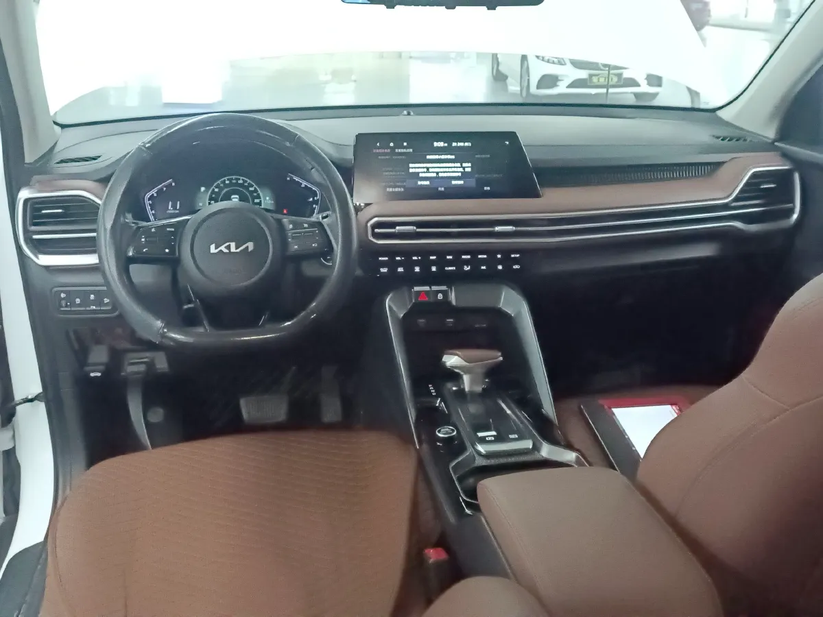 2021 Kia Sportage R 2.0L 161HP L4 6AT,autocango,china used car exporter,china ev exporter,chinese used car exporter,chinese used ev exporter