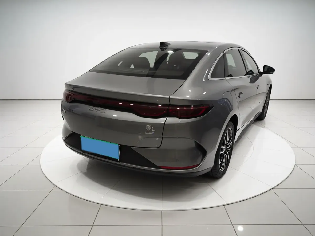 2025 BYD QinL BEV,autocango,china used car exporter,china ev exporter,chinese used car exporter,chinese used ev exporter