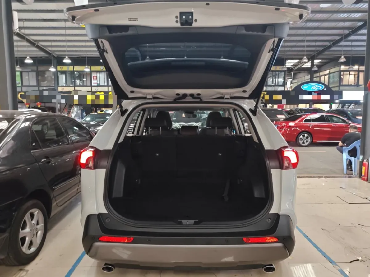 2020 Toyota RAV4 2.0L 171HP L4 CVT,autocango,china used car exporter,china ev exporter,chinese used car exporter,chinese used ev exporter