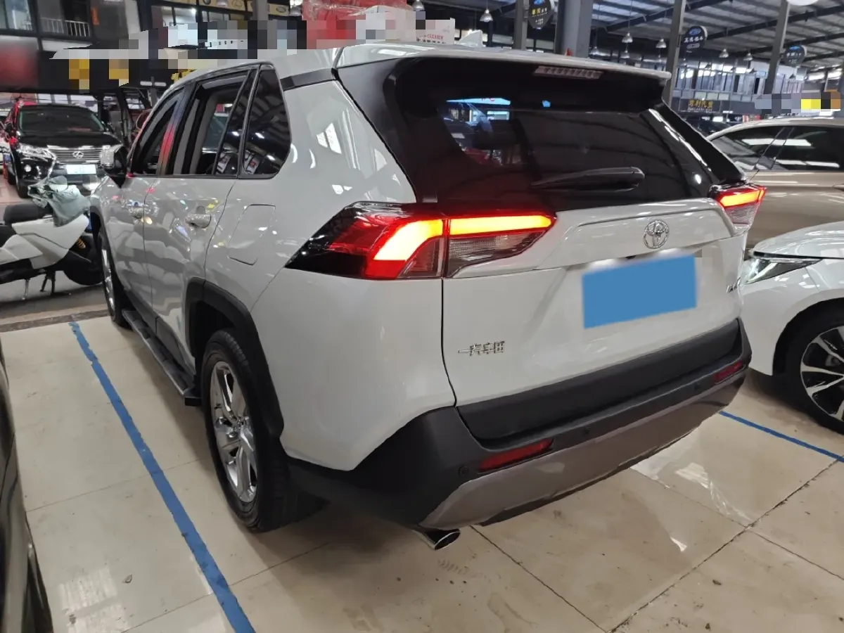 2020 Toyota RAV4 2.0L 171HP L4 CVT,autocango,china used car exporter,china ev exporter,chinese used car exporter,chinese used ev exporter
