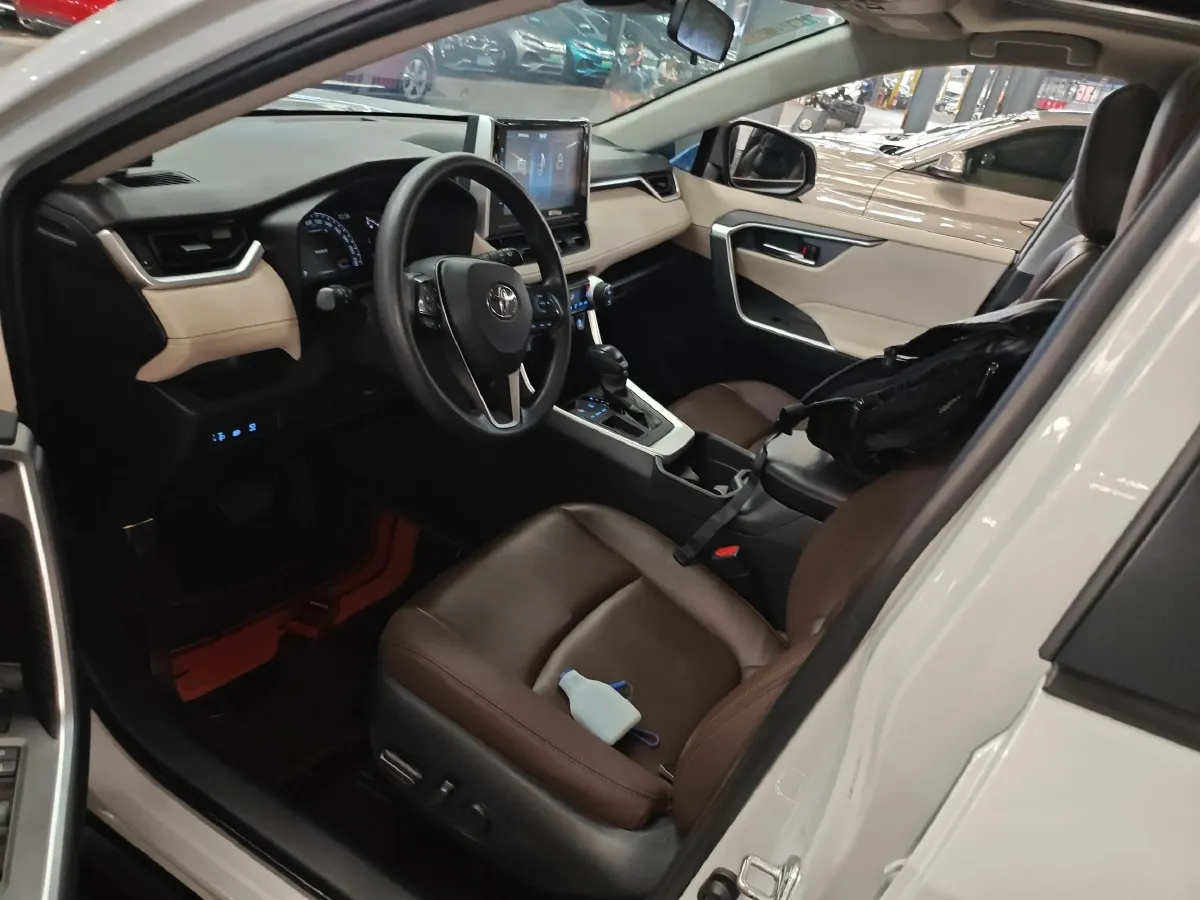 2020 Toyota RAV4 2.0L 171HP L4 CVT,autocango,china used car exporter,china ev exporter,chinese used car exporter,chinese used ev exporter