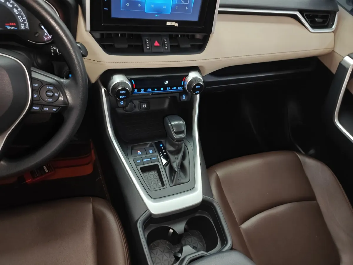 2020 Toyota RAV4 2.0L 171HP L4 CVT,autocango,china used car exporter,china ev exporter,chinese used car exporter,chinese used ev exporter