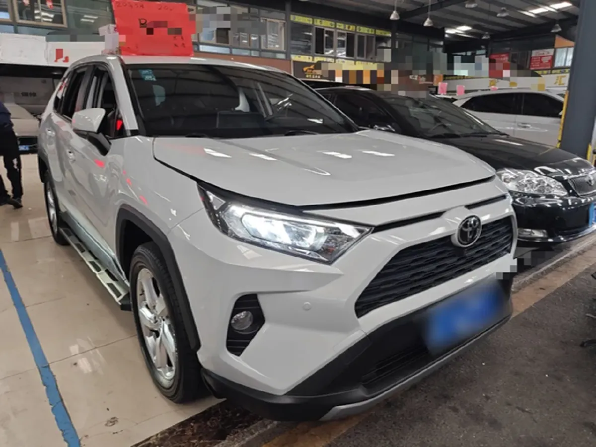 2020 Toyota RAV4 2.0L 171HP L4 CVT,autocango,china used car exporter,china ev exporter,chinese used car exporter,chinese used ev exporter