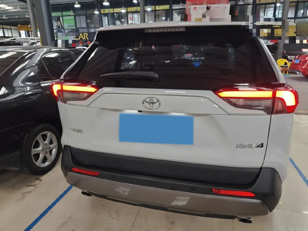 2020 Toyota RAV4 2.0L 171HP L4 CVT,autocango,china used car exporter,china ev exporter,chinese used car exporter,chinese used ev exporter