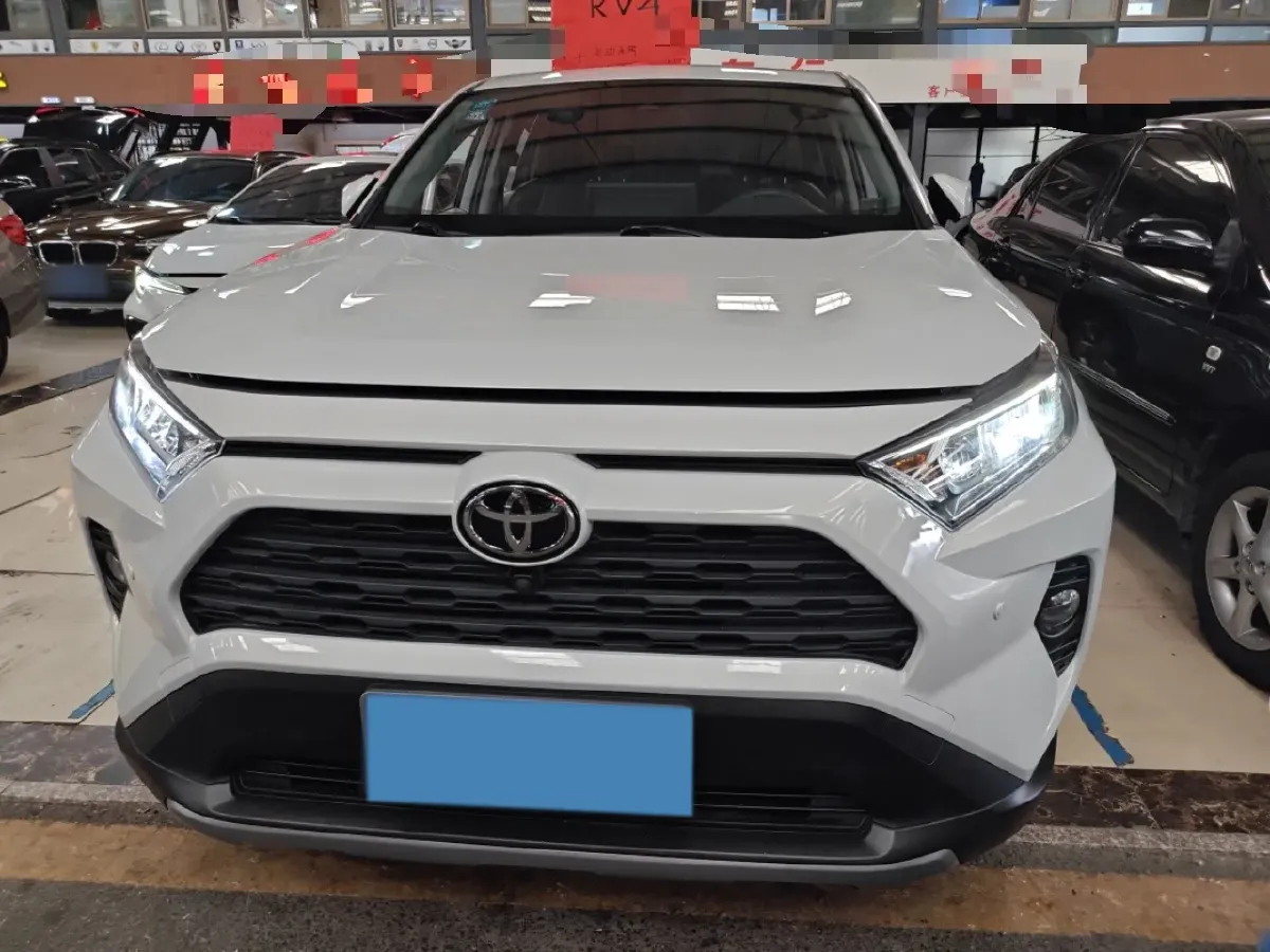 2020 Toyota RAV4 2.0L 171HP L4 CVT,autocango,china used car exporter,china ev exporter,chinese used car exporter,chinese used ev exporter