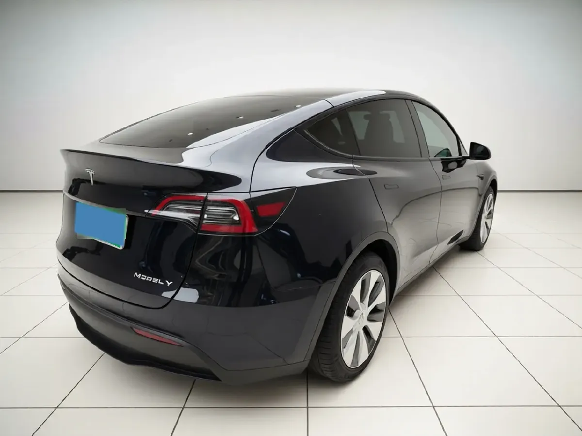 2022 Tesla Model Y BEV 60KWH,autocango,china used car exporter,china ev exporter,chinese used car exporter,chinese used ev exporter