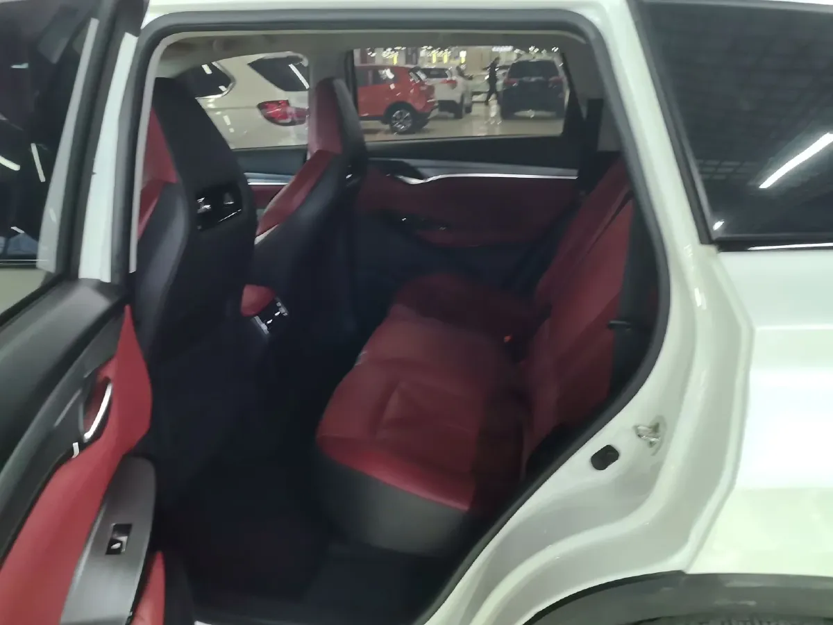 2022 ChangAn CS75 Plus 2.0T 233HP L4 8AT,autocango,china used car exporter,china ev exporter,chinese used car exporter,chinese used ev exporter