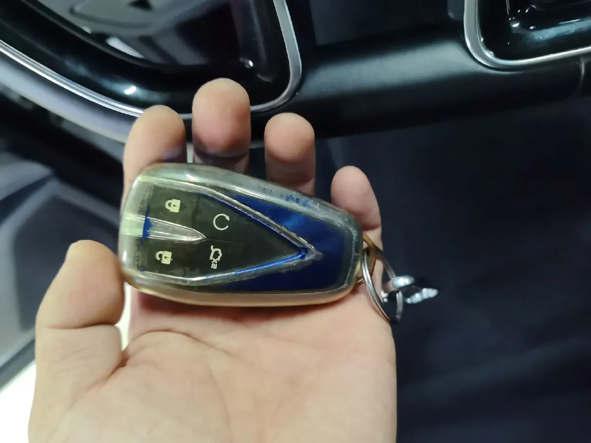 2022 ChangAn CS75 Plus 2.0T 233HP L4 8AT,autocango,china used car exporter,china ev exporter,chinese used car exporter,chinese used ev exporter