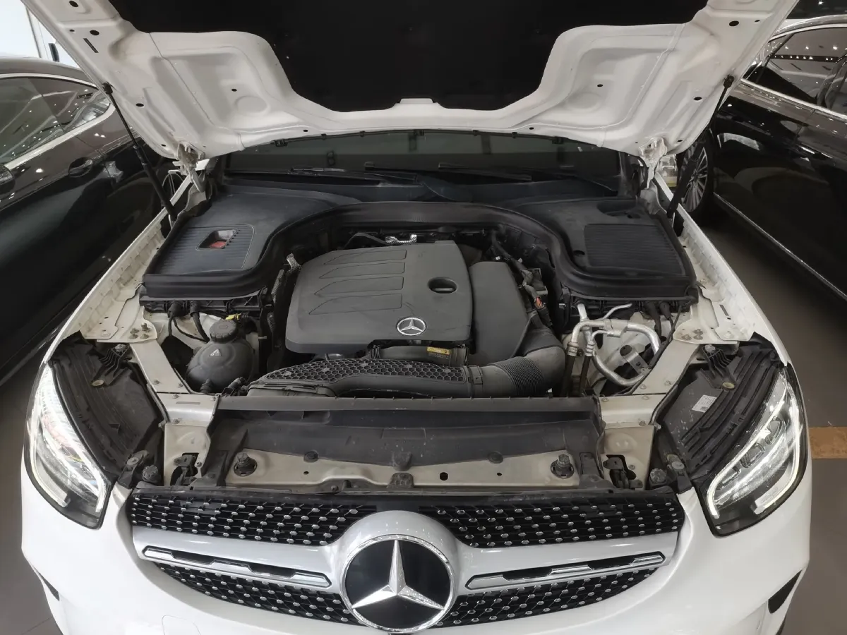 2020 Mercedes-Benz GLC Class 2.0T 197HP L4 9AT,autocango,china used car exporter,china ev exporter,chinese used car exporter,chinese used ev exporter
