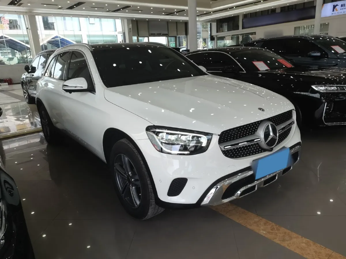 2020 Mercedes-Benz GLC Class 2.0T 197HP L4 9AT,autocango,china used car exporter,china ev exporter,chinese used car exporter,chinese used ev exporter