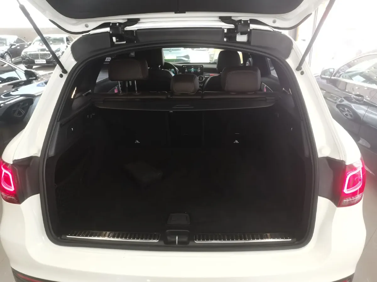 2020 Mercedes-Benz GLC Class 2.0T 197HP L4 9AT,autocango,china used car exporter,china ev exporter,chinese used car exporter,chinese used ev exporter