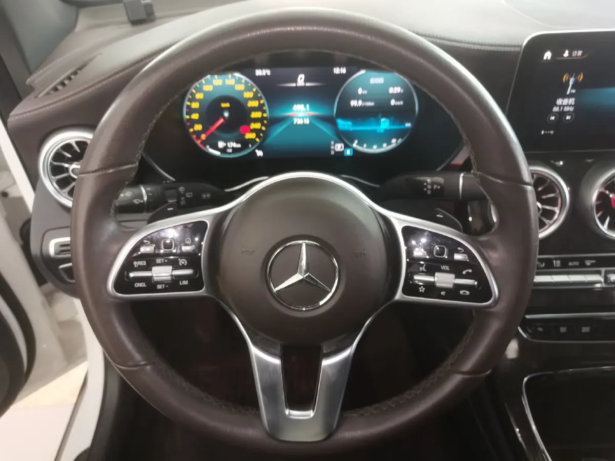 2020 Mercedes-Benz GLC Class 2.0T 197HP L4 9AT,autocango,china used car exporter,china ev exporter,chinese used car exporter,chinese used ev exporter