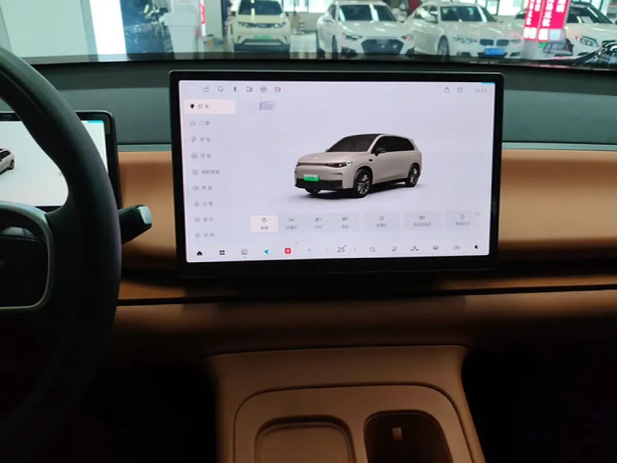 2024 Leapmotor C10 BEV 69.9KWH,autocango,china used car exporter,china ev exporter,chinese used car exporter,chinese used ev exporter