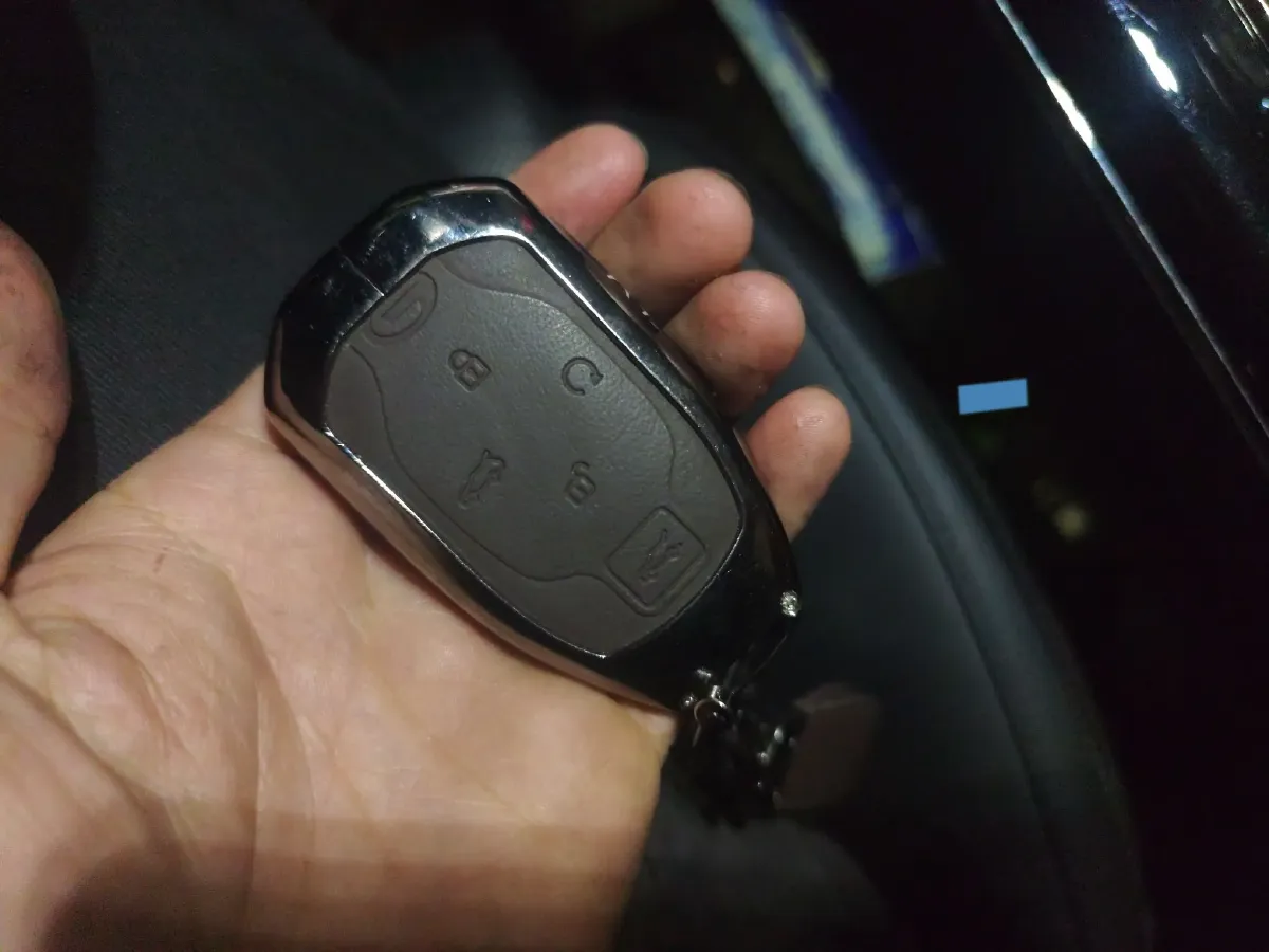 2023 GAC Trumpchi E9 2.0T 190HP L4 2DHT PHEV 25.57KWH,autocango,china used car exporter,china ev exporter,chinese used car exporter,chinese used ev exporter