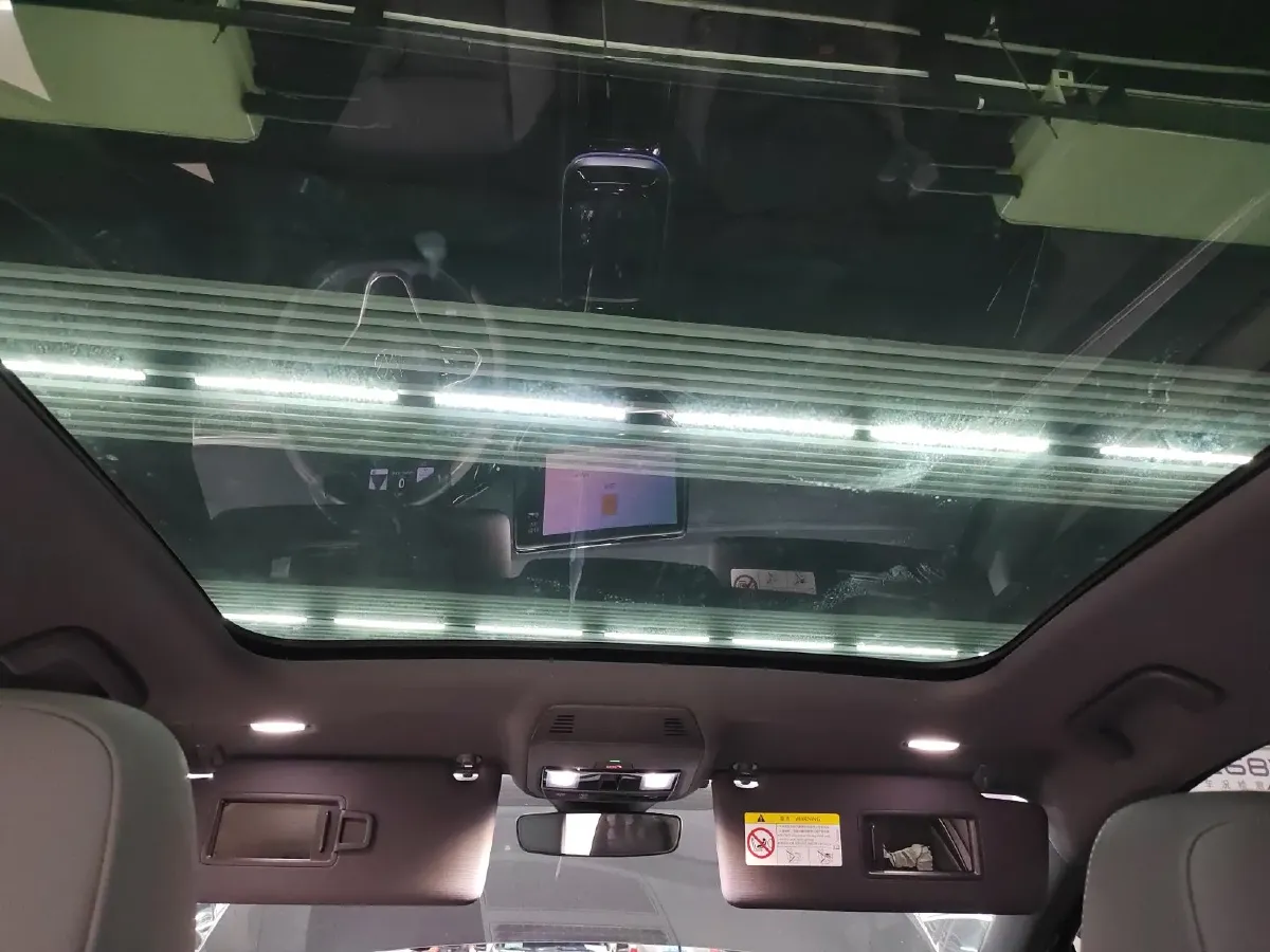 2022 Volkswagen ID.4 Crozz BEV 84.8KWH,autocango,china used car exporter,china ev exporter,chinese used car exporter,chinese used ev exporter